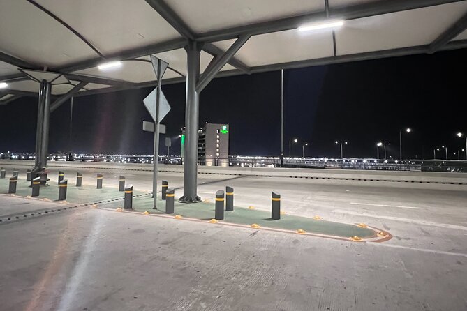 Direct Drive from Felipe Angeles Airport to Mexico city - Vehicle Quality and Comfort for Tall Travelers