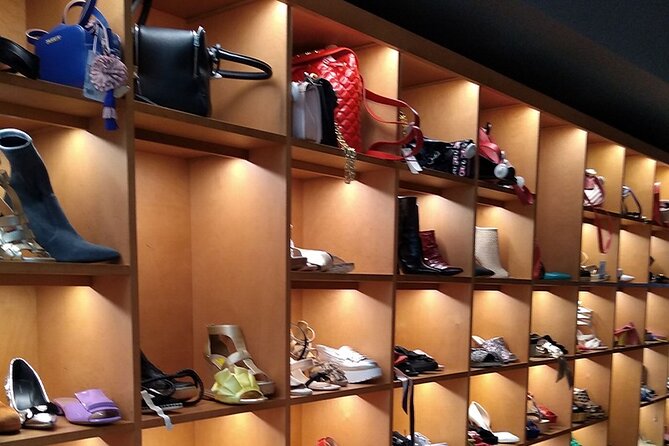 Discounted Luxury Fashion Shopping Hunt - What to Expect During the Shopping Walk