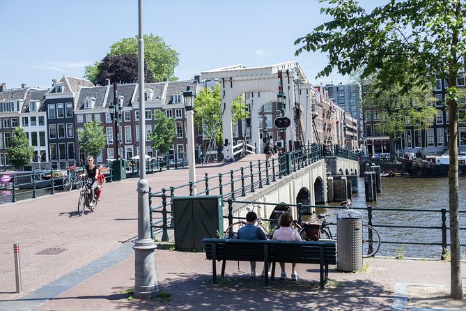 Discover Amsterdam's Culinary Scene: Morning Food Tour - Visiting Albert Cuyp Market and Utrechtsestraat District