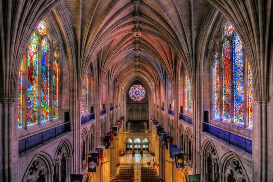 Discover D.C.'s Hidden Gems on a Private "Tour of Contrasts" - Discovering the Washington National Cathedrals Gothic Grandeur