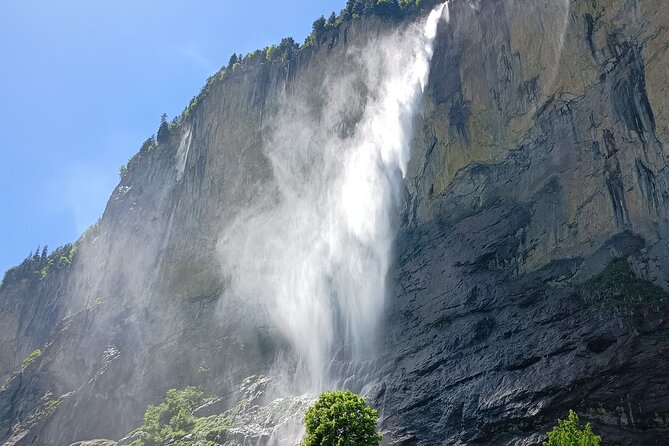 Discover Interlaken and Grindelwald with Private Driver - Exploring Interlakens Scenic Charm