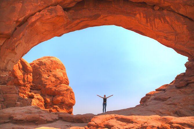 Discover The Best Of Moab In A Day: Arches Canyonlands Dead Horse - Exploring Moab’s Iconic Landmarks: Arches National Park