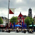 Discover Utrecht: a Self-Guided Augmented Reality City Tour - Exploring the Medieval Wonder of De Werfkelder