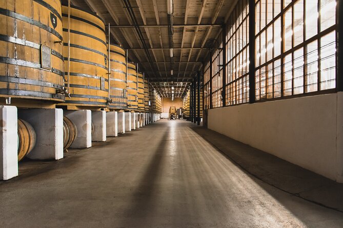 Discovery tour Braastad Cognac - Visiting the Authentic Distillery and Production Facilities