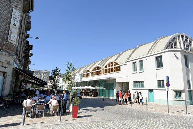 Discovery walk of Reims and Champagne tasting - Visiting the Hôtel de Ville and Le Cellier: Heart of Reims’ Civic and Commercial Life