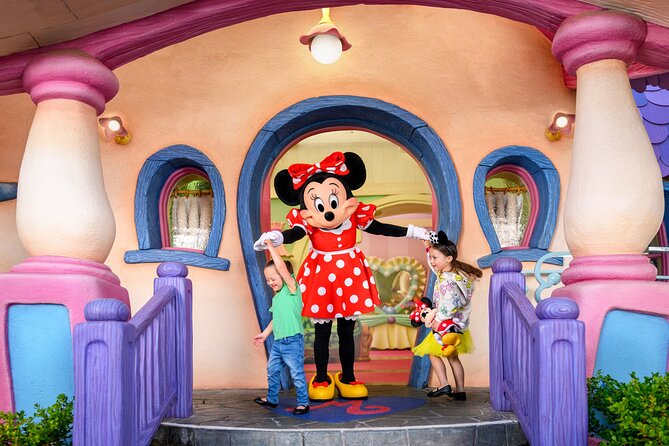 Disneyland Resort Anaheim Tickets in California - Exploring the Parks and Attractions with Your Ticket