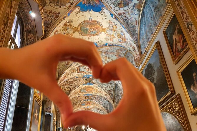 Doria Pamphilj Palace Gallery and Museum Private Tour with Local Guide - Exploring the Grand Apartments and Their Decor