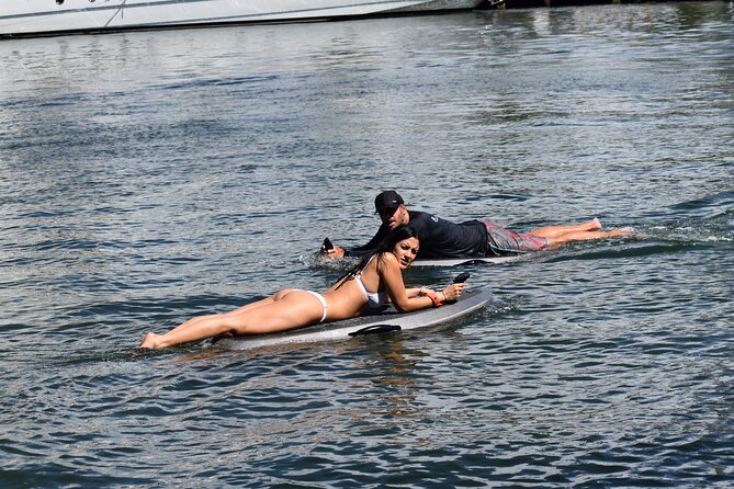 Double eFoil Lesson 2 People 2 Boards - What Makes the Double eFoil Lesson in Fort Lauderdale Unique