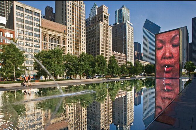Downtown Chicago Loop Walking Tour (Private) - Discover the Marshall Field and Macy’s Building’s Architectural Marvels