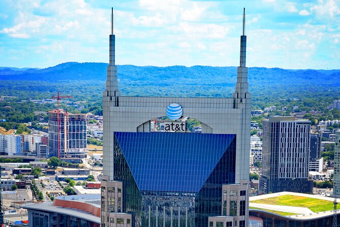 Downtown Nashville Helicopter Tour - What Makes the Nashville Skyline Special