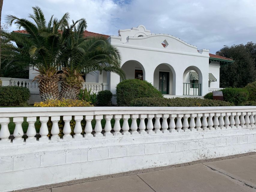Downtown Tucson & El Presidio Walking Tour with Local Guide - Exploring Tucson Architecture by Trost and Place