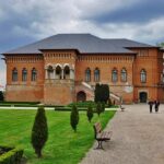 Dracula's Tomb and Mogosoaia Palace, Private Tour from Bucharest - Mogosoaia Palace: A Jewel of Romanian Architecture