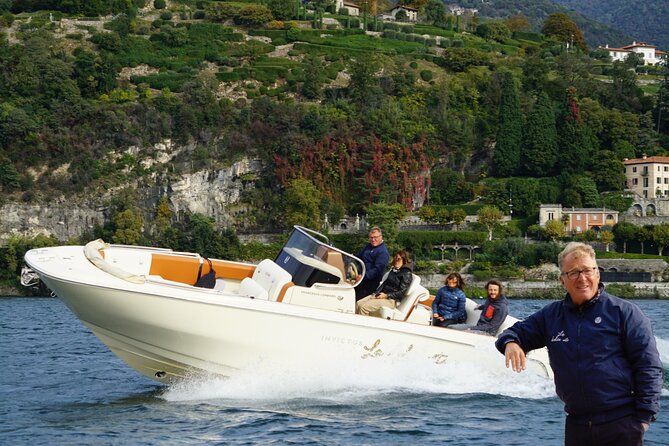 Dreamer tour(1 H) boat Invictus - Meeting Point and Group Size