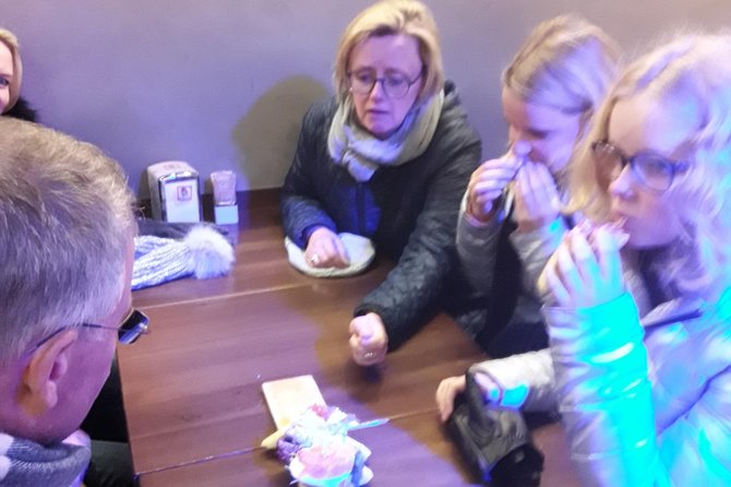 Drink eat and walk in Venice - Visiting the Unique Ponte de Chiodo