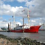 Driverguide Tour Hamburg - The Vibrant Hamburg Port and Container Terminal Views