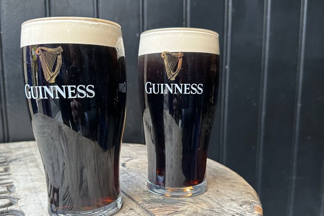 Dublin Pub Tour: Guinness Perfect Pour, Whiskey, Music and More - Explore Dublin’s Iconic Pubs for Guinness, Whiskey, and Live Irish Music