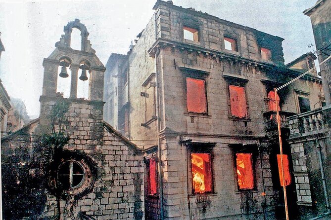 Dubrovnik Homeland War Private Tour - Walking the Dubrovnik City Walls: Unparalleled Views and History