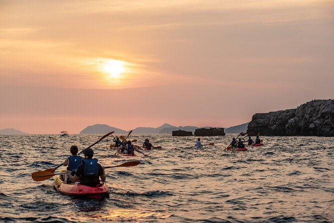 Dubrovnik: Sunset Kayak & Snorkel Tour with Wine & Water - Paddling Through the Adriatic Sea and Coastal Highlights
