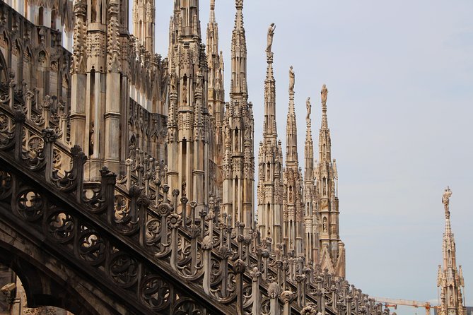 Duomo Cathedral Guided Tour - Inside the Duomo di Milano: Masterpiece of Gothic Architecture