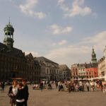 e-Scavenger hunt Mons: Explore the city at your own pace - Explore Mons at Your Own Pace with a Mobile App