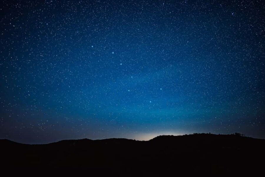 East Zion: Sunset, S'mores, and Stargazing Jeep Experience - Campfire with Smores – Cozy and Delicious