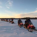 Easy Snowmobile Safari - How the Snowmobile Experience Is Customized