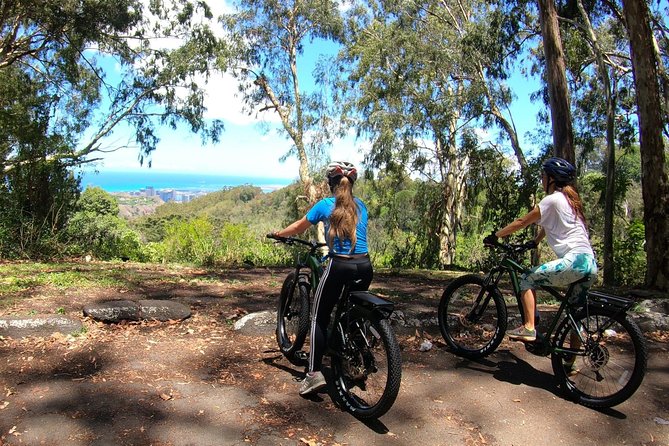eBike Tour Honolulu Rainforest - Riding the Kona E-Bikes Through Rainforest Trails
