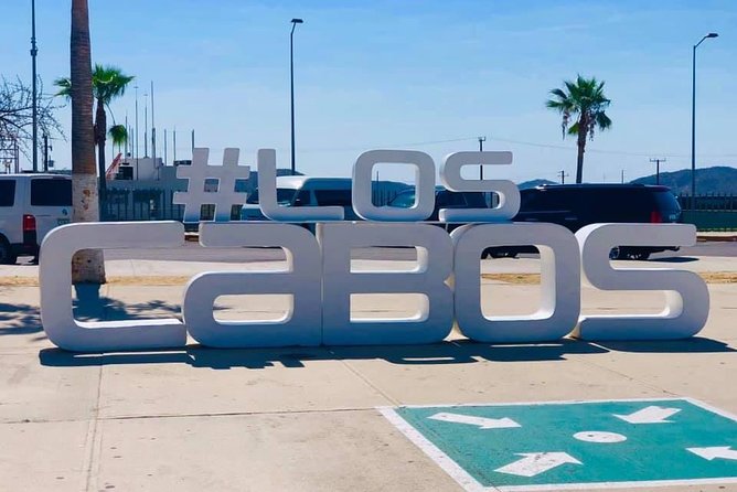 Economi Plus Private Transportation Los cabos Airport - Comfortable Vehicles with Refreshments Included