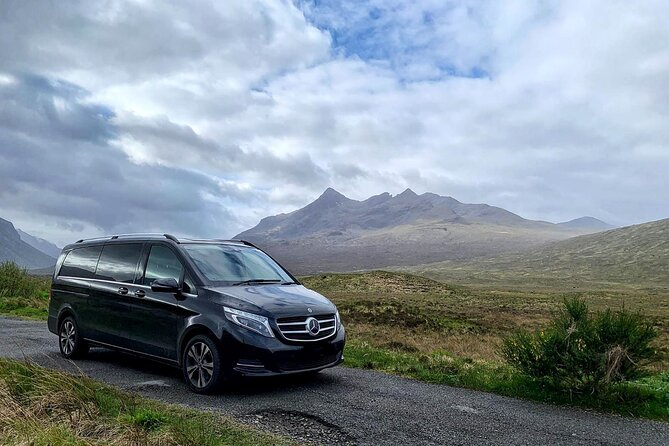 Edinburgh: West Highlands Privately Guided Day Tour in Luxury MPV - Exploring Stirling Castle and Its Historic Significance