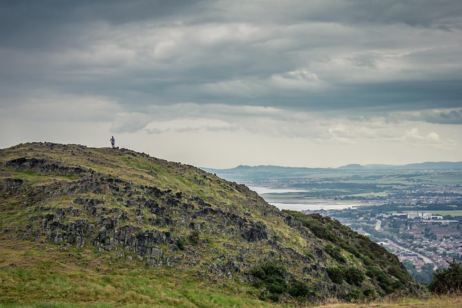 Edinburgh's Landscapes Tours with a Local Guide: Private & Personalized - Climb or Walk Around Arthur’s Seat