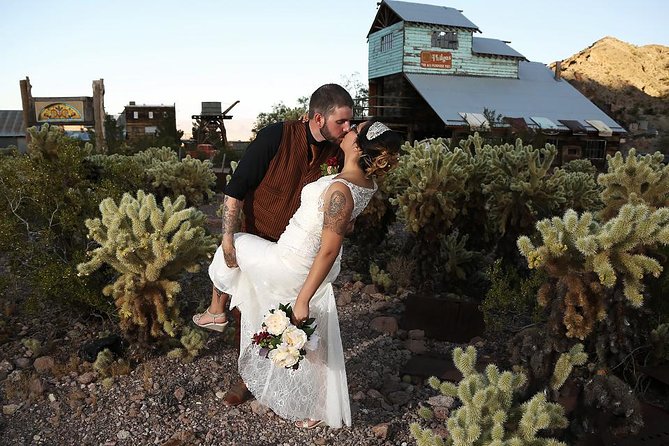 Eldorado Canyon Wedding Package - Eldorado Canyon: The Perfect Backdrop for a Wedding
