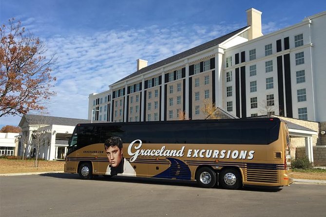 Elvis Presley's Childhood Home Sightseeing Daytrip from Memphis - Exploring Tupelo Hardware and Elvis’s First Guitar