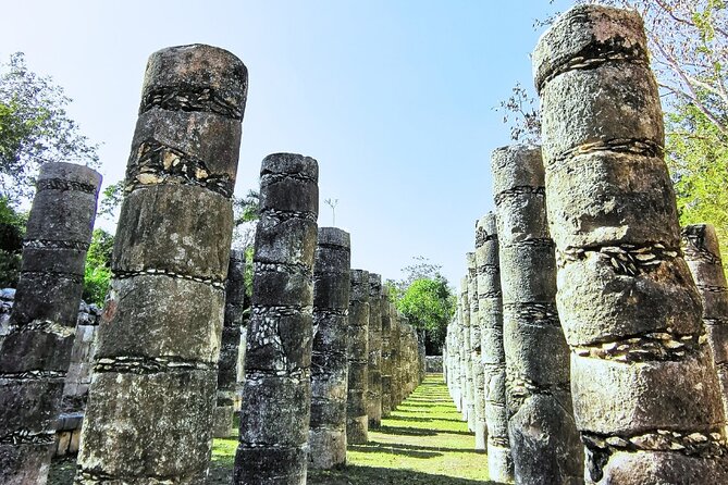 English and Spanish Guide Chichen Itza First Access - What the Tour Includes: Guides and Group Size