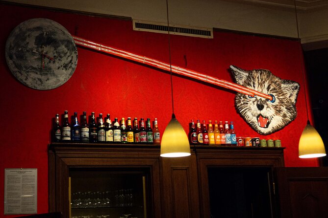 English Comedy Ticket including Pizza in Berlin Mitte - Food and Drinks: Vegetarian Pizza and Shots Included