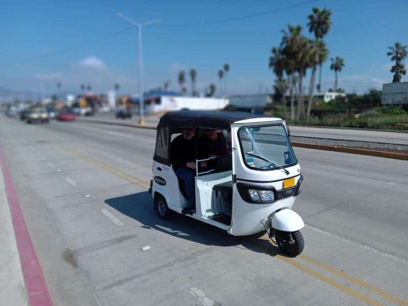 Ensenada: Beach and Bar Experience - Comfortable Transportation to Fracc Zona Playitas from Ensenada