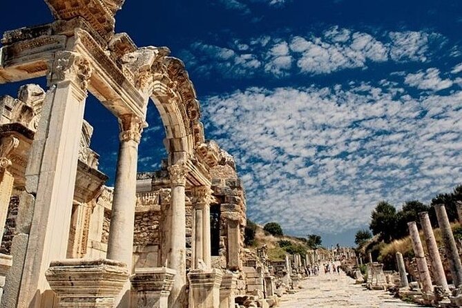 Ephesus Small Group Tour From Izmir - Exploring the Ancient City of Ephesus for Two Hours