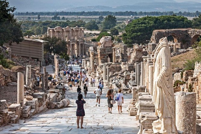 Ephesus Tour with Lunch and Tickets From Kusadasi / Selcuk Hotels - Visiting the Temple of Artemis, One of the Seven Wonders