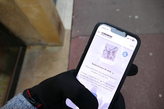 Escape Game outdoor The Walking Dead in Bordeaux - Navigating Bordeaux’s Streets with a Mobile App