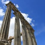 Évora & Monsaraz Wine Taste Small-Group Full Day Tour - Visits to the Chapel of Bones and the São Francisco Church