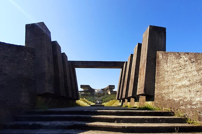 Ex-Yugoslavian "Spomeniks" tour - Introduction to the Spomenik Memorial Structures