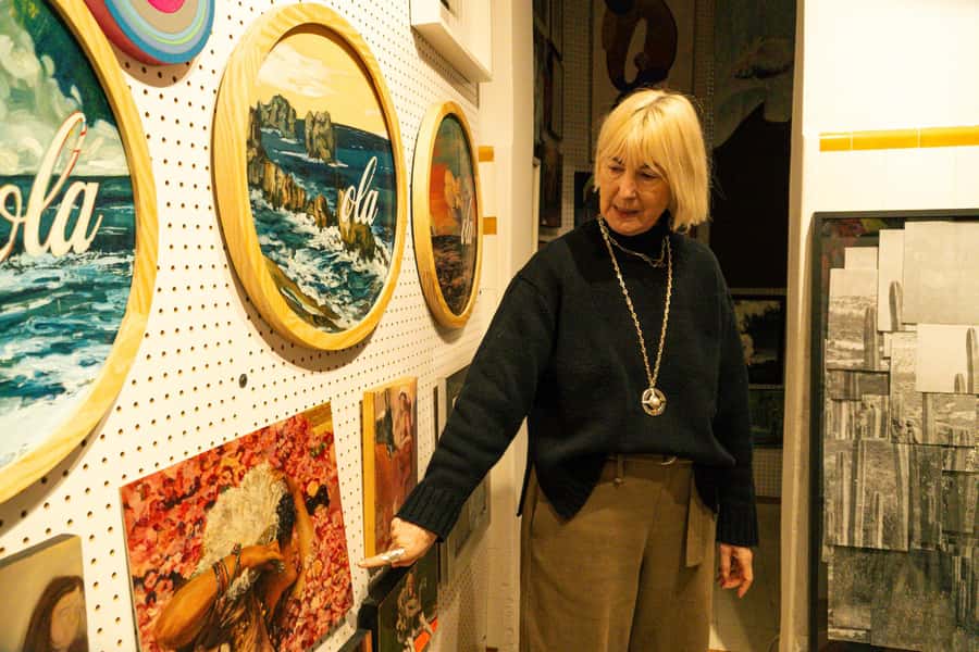 Exclusive Art Gallery Immersion in Roma & Condesa, CDMX - Exploring Hidden Artistic Treasures in La Condesa