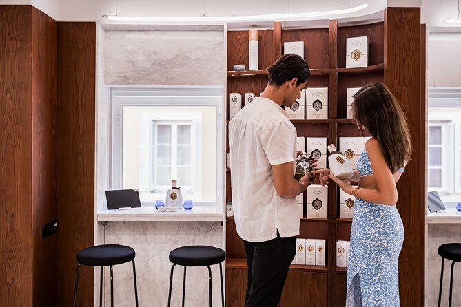 Exclusive Olive Oil Tasting in Corfu Old Town - The Guide’s Expert Introduction to Olive Oil and Its Benefits