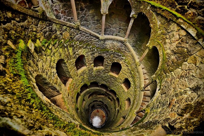 Experience a magical day in Sintra, Palace of Pena, Quinta da Regaleira and Cabo da Roca from Lisbon - Exploring Quinta da Regaleira and Its Mystical Gardens