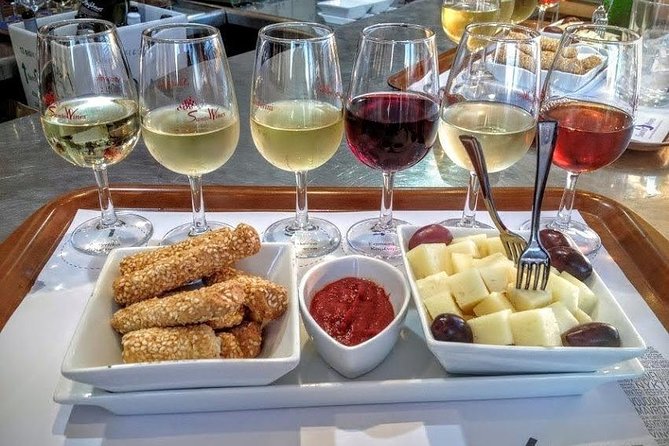 Experience Santorini: Wine Tasting Small Group Tour - Discovering Traditional Wineries and Vineyard Vistas