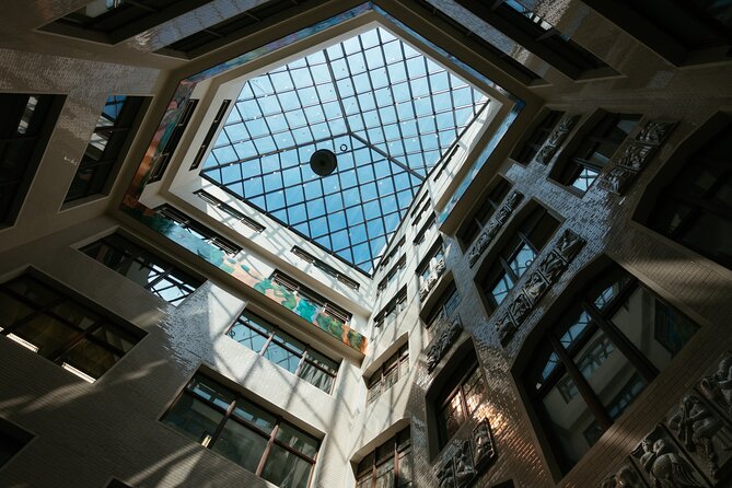 Explore Leipzig in 60 minutes with a Local - Meeting Point at Mendelssohn Denkmal in Leipzig