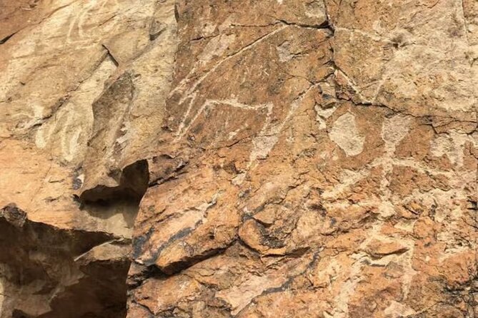 Explore Tanbaly and Tamgaly Tas in 1 day! - The Unique Experience at Tamgaly Tas