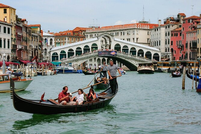 Explore the Canals on an Authentic Gondola Tour Venetian Dreams - The Stops and Highlights Along the Route