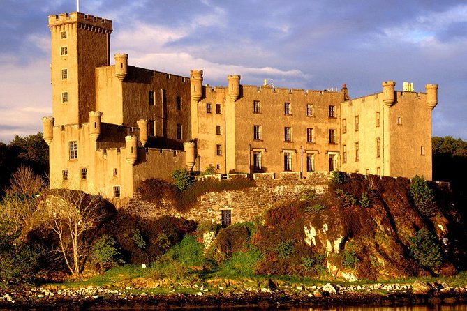Explore the Isle of Skye in a full day tour - Visiting Iconic Sights: Kilt Rock and Duntulm Castle