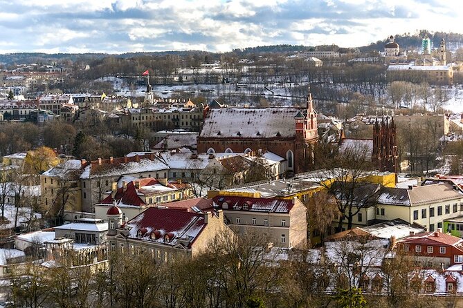 Explore Vilnius: Old Town and Uzupis Guided Walking Tour - Highlights of the Uzupis Neighborhood