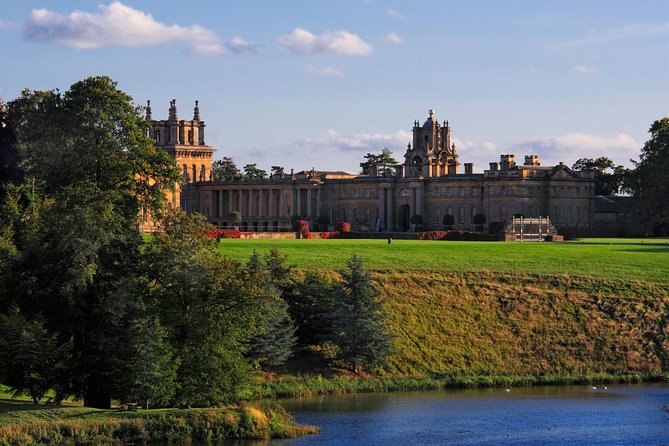 Extended Cotswolds Visit and Blenheim Palace with Cream Tea - Starting Your Day in London and Early Departure